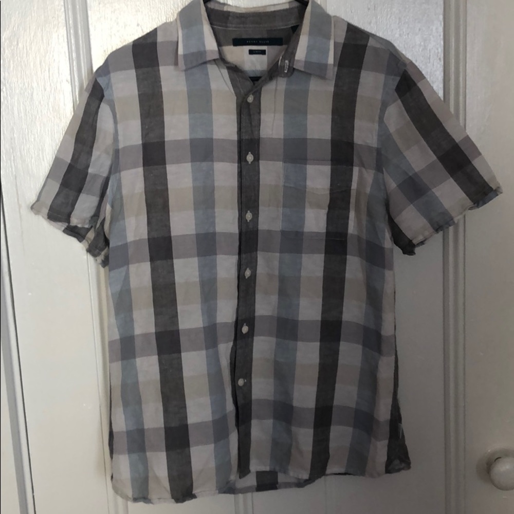 {Perry Ellis} slim fit plaid button down shirt